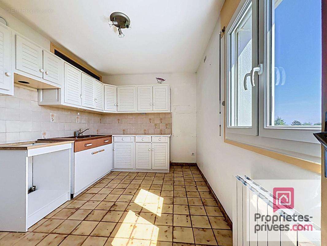 Appartement à CHEVIGNY-SAINT-SAUVEUR