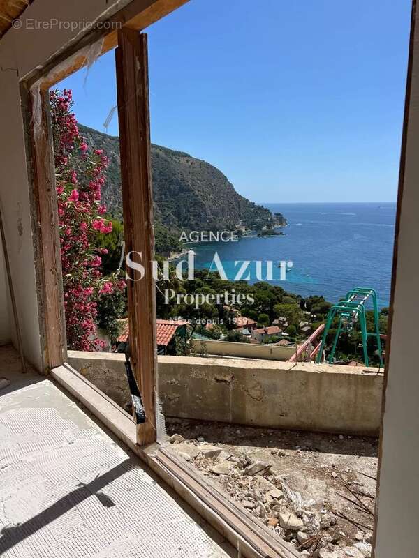 Maison à EZE