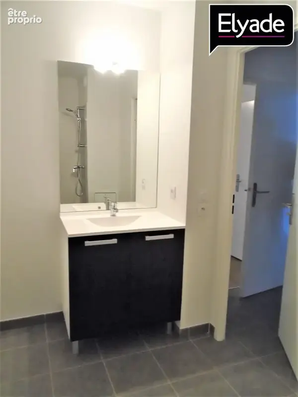 Appartement 42 m² à Saint-Andre-De-Cubzac  - photo 6