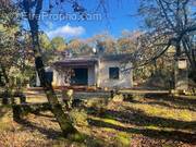 Maison à SAINT-SATURNIN-LES-APT