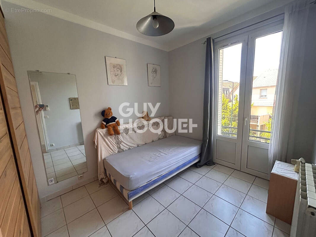 Maison à LES PAVILLONS-SOUS-BOIS