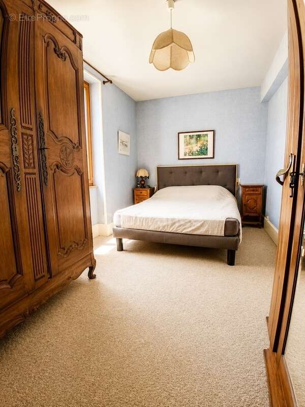 Maison à vendre 7 pièces proche de TONNERRE (89) - photo 4