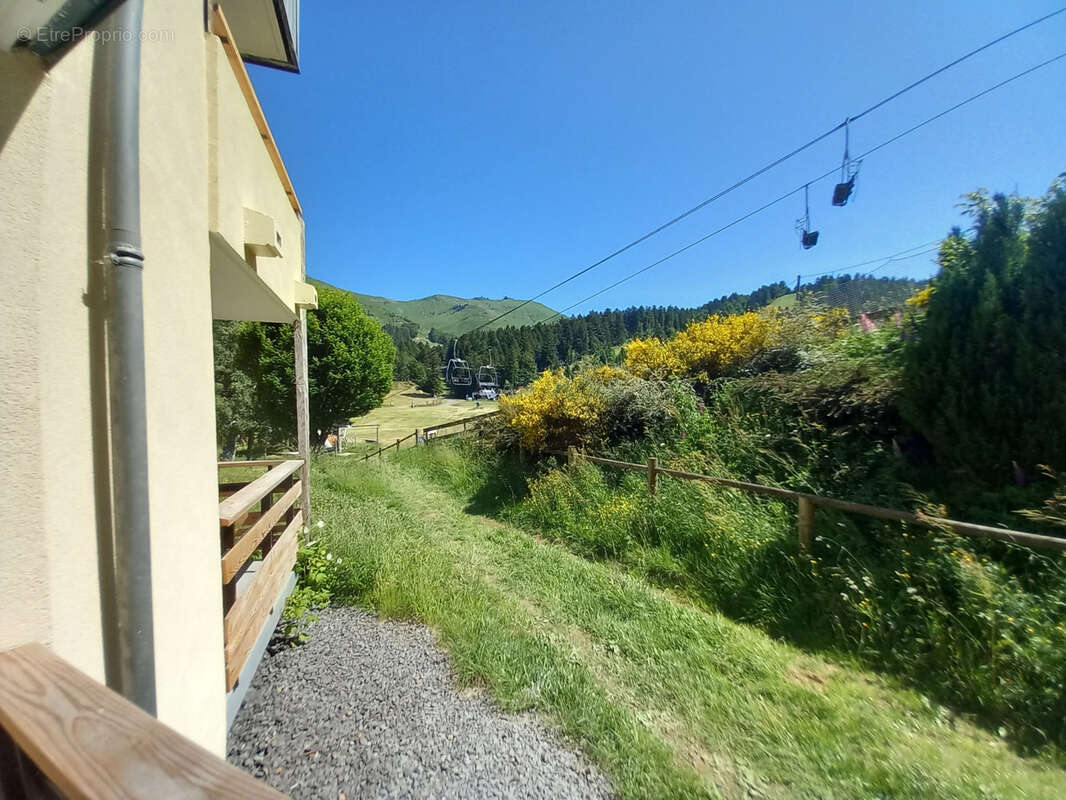 Appartement à LAVEISSIERE