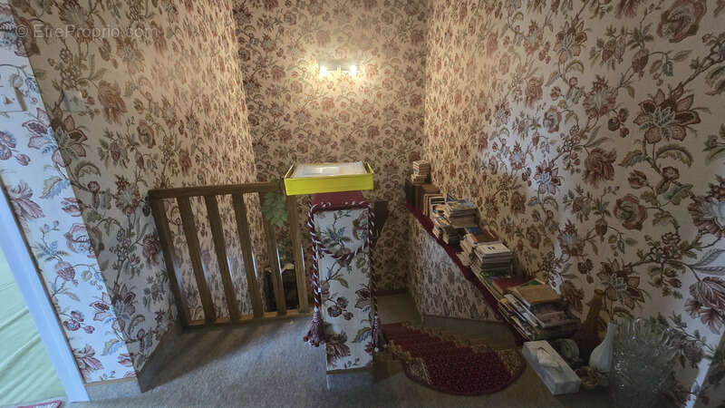 Charmante petite maison en pierresà SAINT JULIEN D'INTRES en Ardèche - photo 8