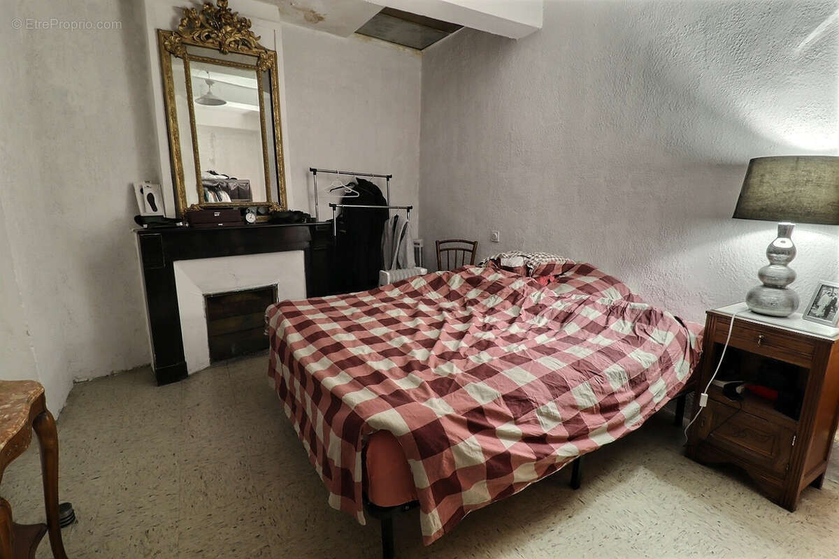 Maison à SAINT-JEAN-DE-FOS