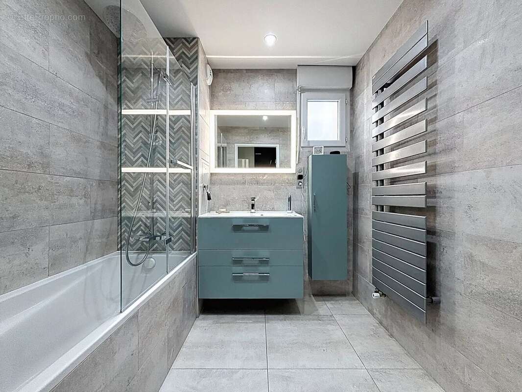 Appartement à ELANCOURT