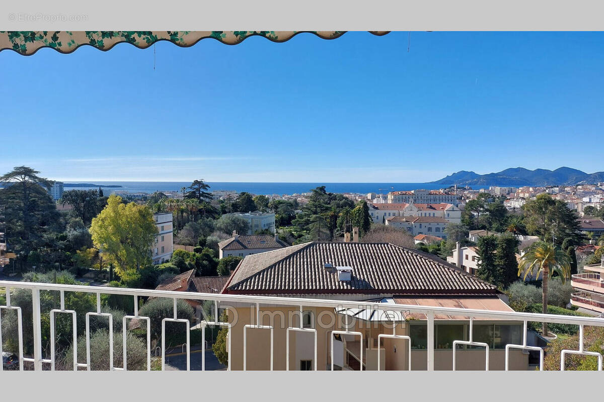 Appartement à CANNES