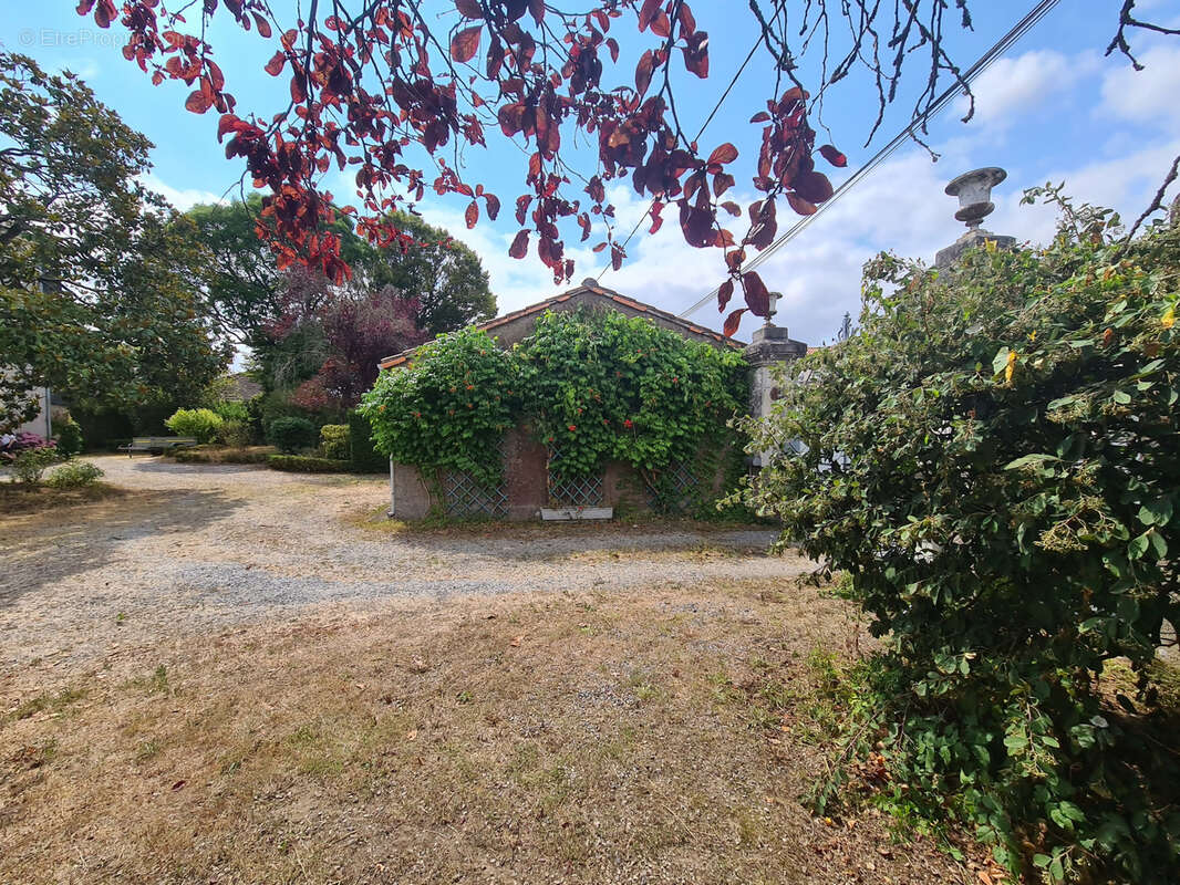 Maison à LA CHAPELLE-HEULIN