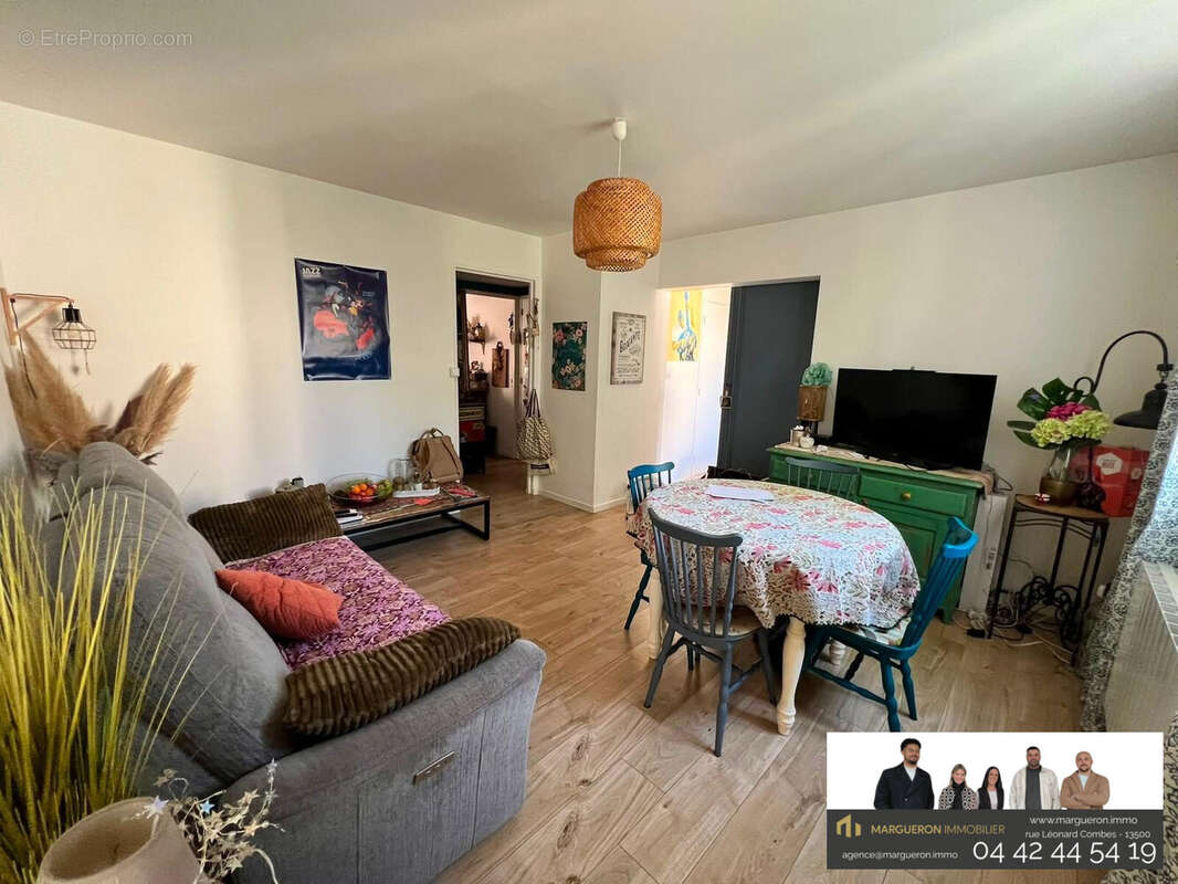 Appartement 65 m² à Istres  - photo 2