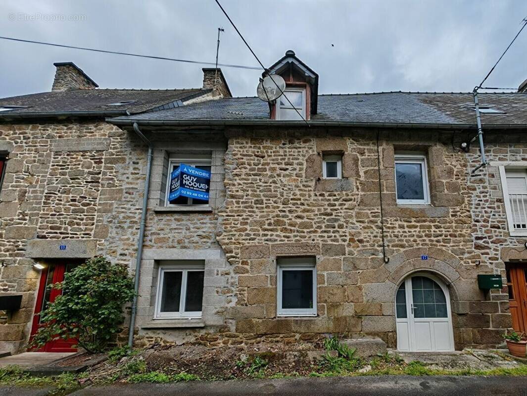 Maison à SAINT-MARCAN