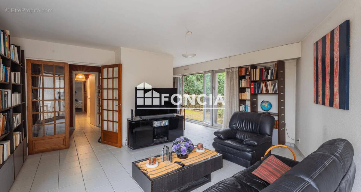 Appartement à RUEIL-MALMAISON