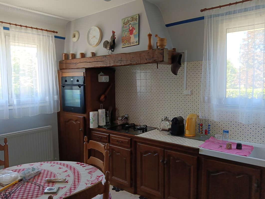 Maison sur sous sol de 99.6 m2 avec annexes - photo 13