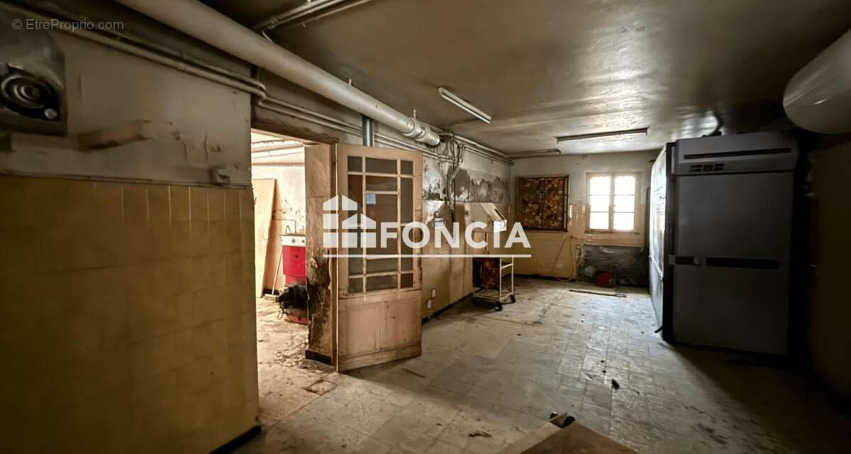 Commerce à ILLE-SUR-TET