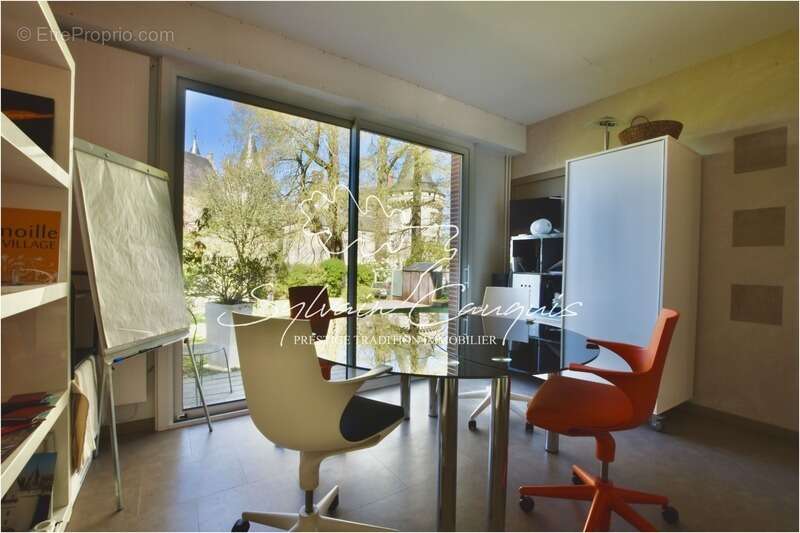 Maison à SULLY-SUR-LOIRE