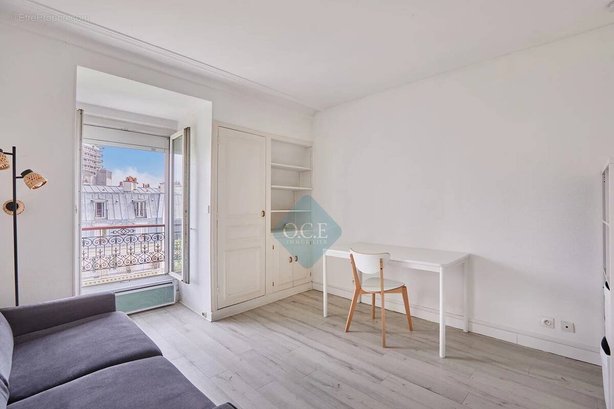 Appartement à PARIS-11E