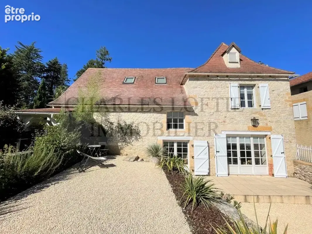 Maison à CAZALS