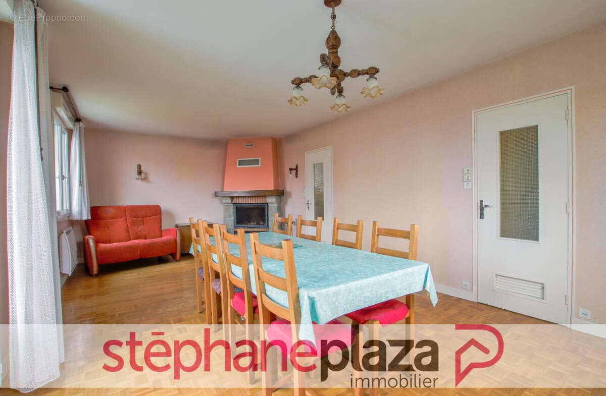 Maison à CHATEAUBOURG