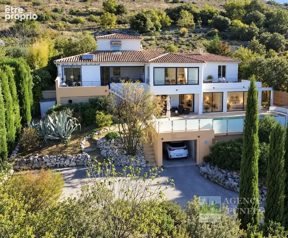 Splendide Villa Contemporaine 5 Chambres - Terrain 1699 m2 avec Piscine - Vue Panoramique - Espace bien-être - photo 4