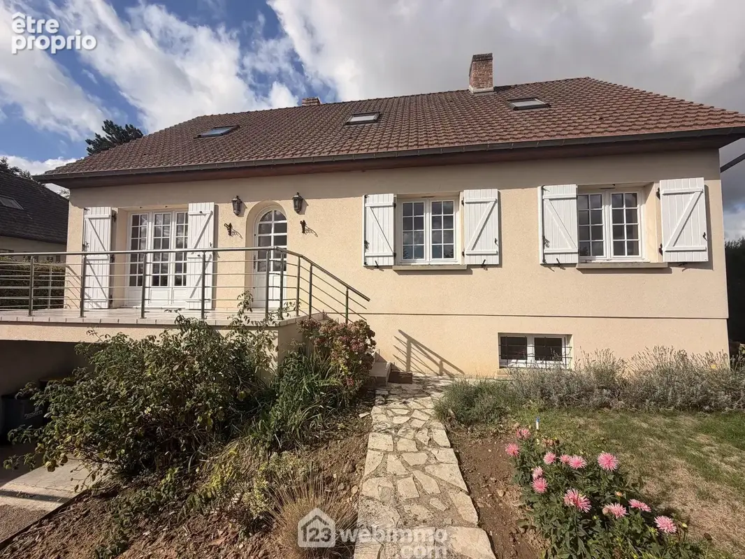 Coup de c½ur assuré pour ce pavillon avec commodités de plain pied - Maison à CHERY-LES-POUILLY