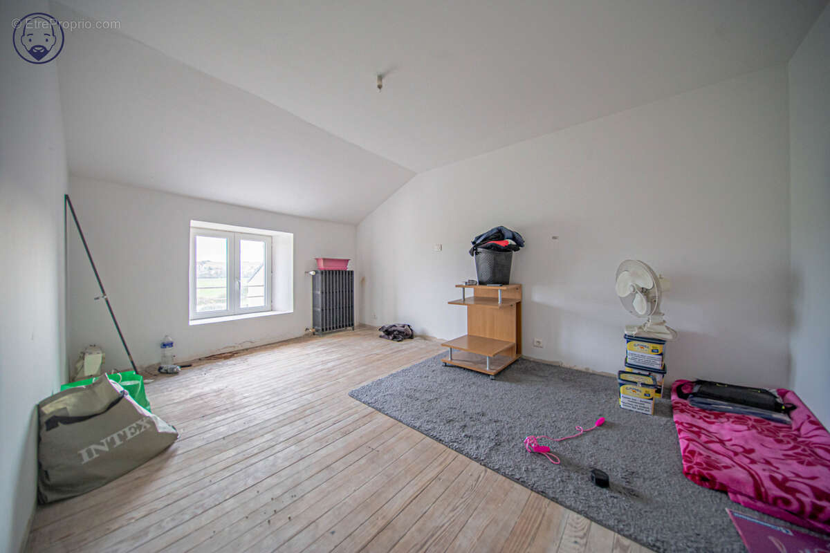 Maison à VAUCOULEURS