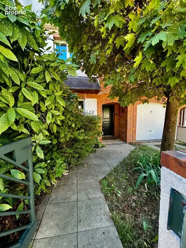 Maison à GARCHES