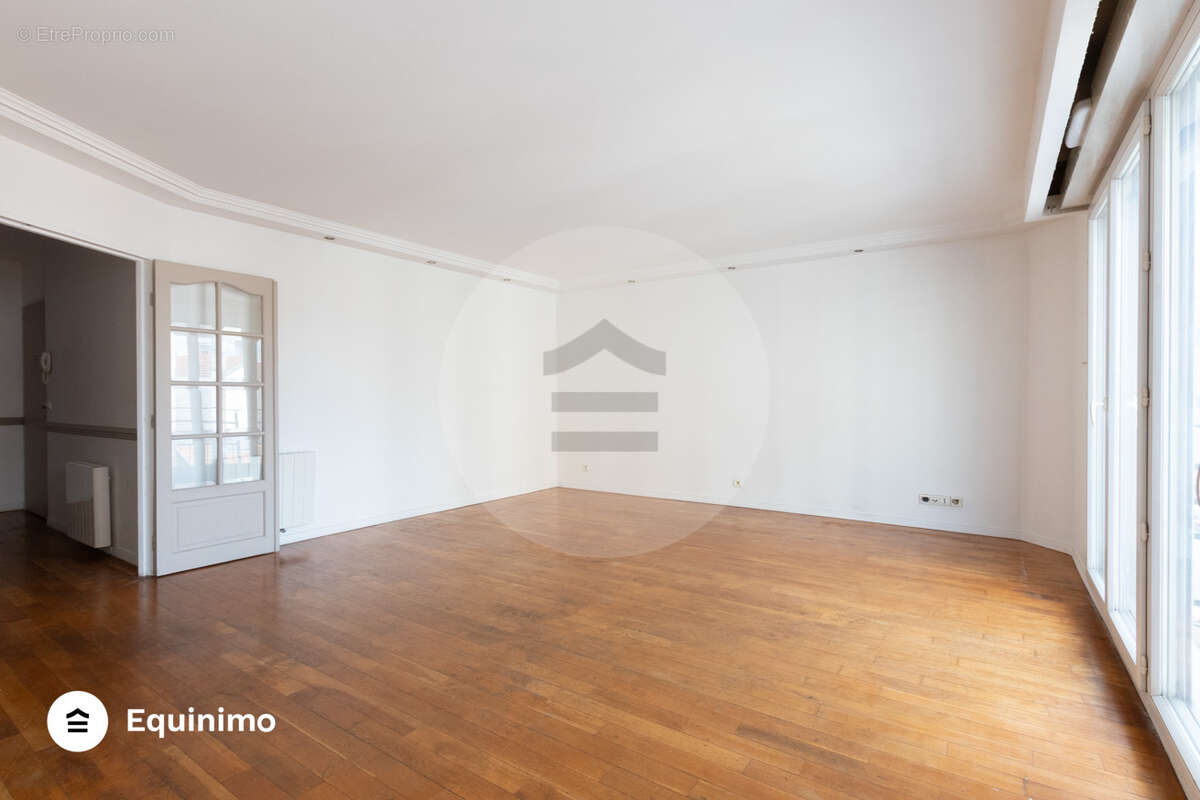 Appartement 5 pièces de 125 m2 avec 2 balcons et box   Avenue du Maréchal Juin - photo 3
