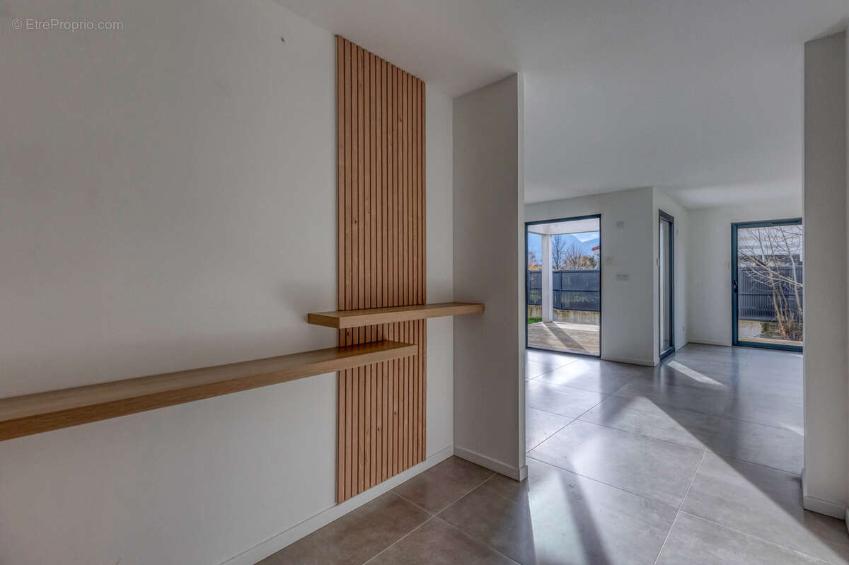 Maison à FONTANIL-CORNILLON