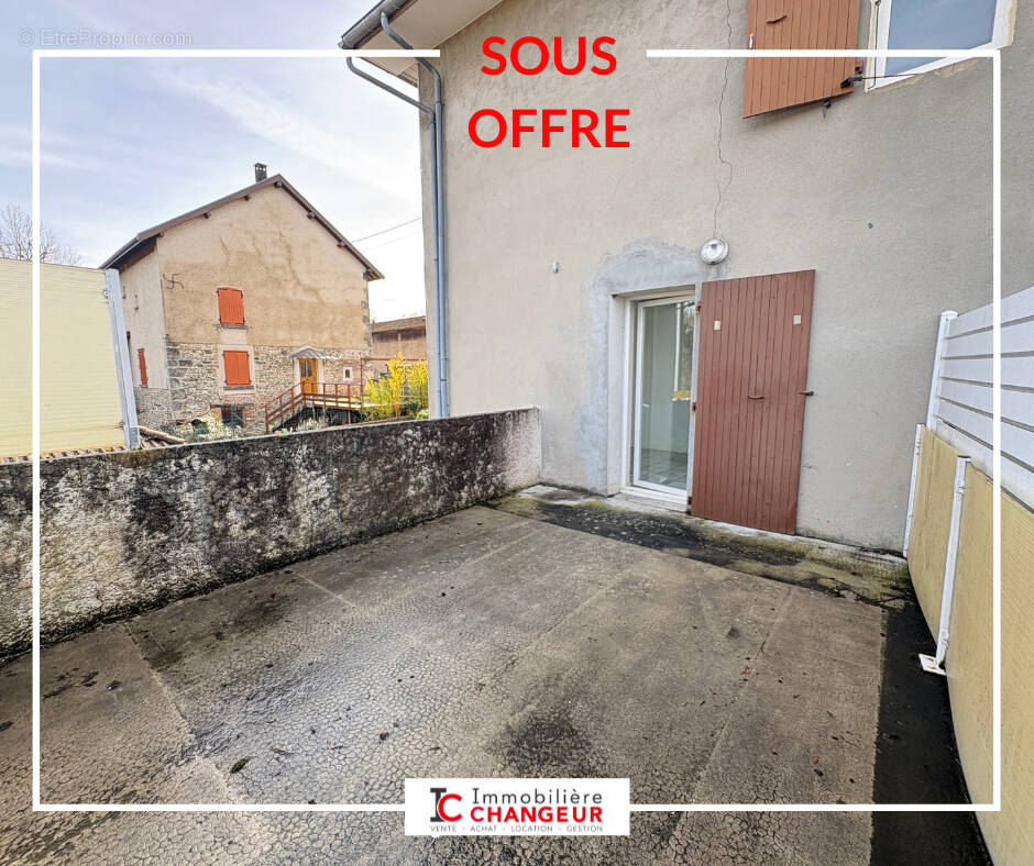 Appartement à BEAUCROISSANT