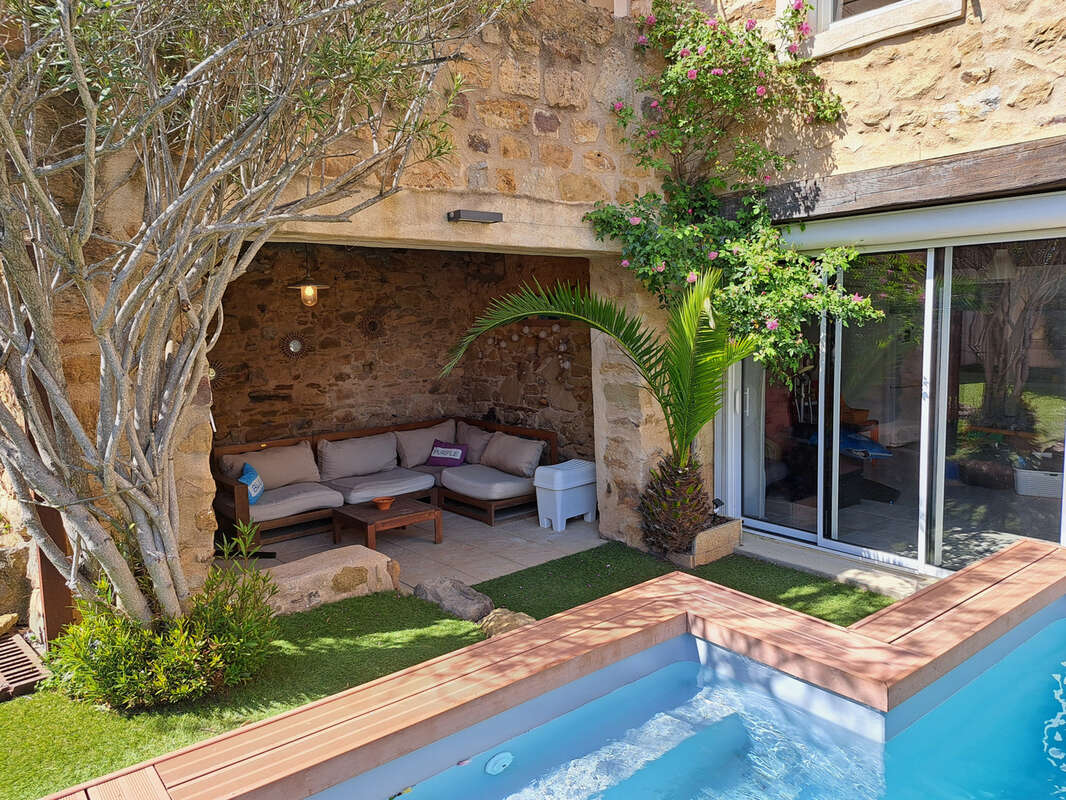 Maison à LEZIGNAN-CORBIERES