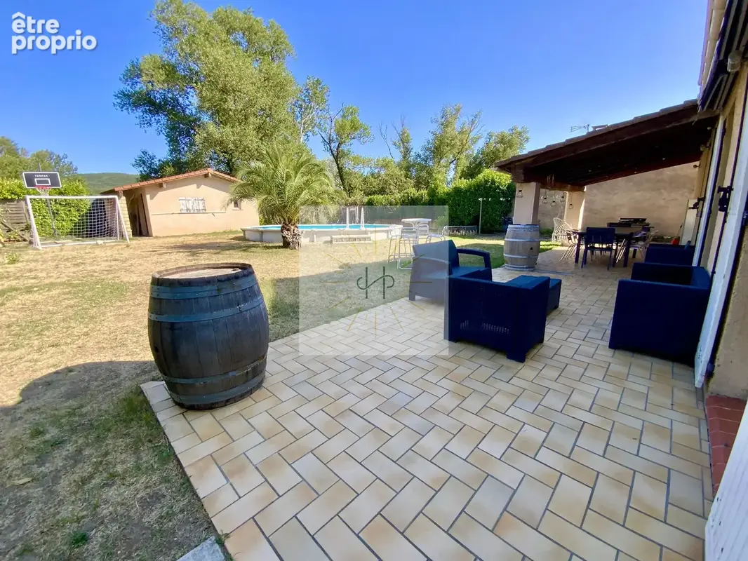 Maison 7 pièces 138 m² à vendre à Cruas (07350) - photo 9