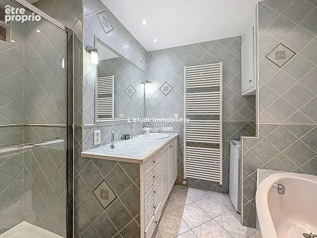 A vendre caluire appartement t4 terrasse - photo 10