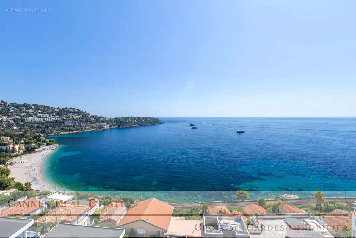 Appartement à ROQUEBRUNE-CAP-MARTIN
