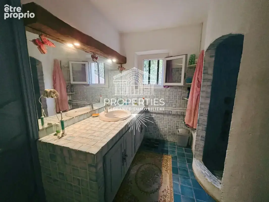 Le lavandou - maison indépendante - 6 pièces - 204 m² - 4 chambres - garage - photo 13