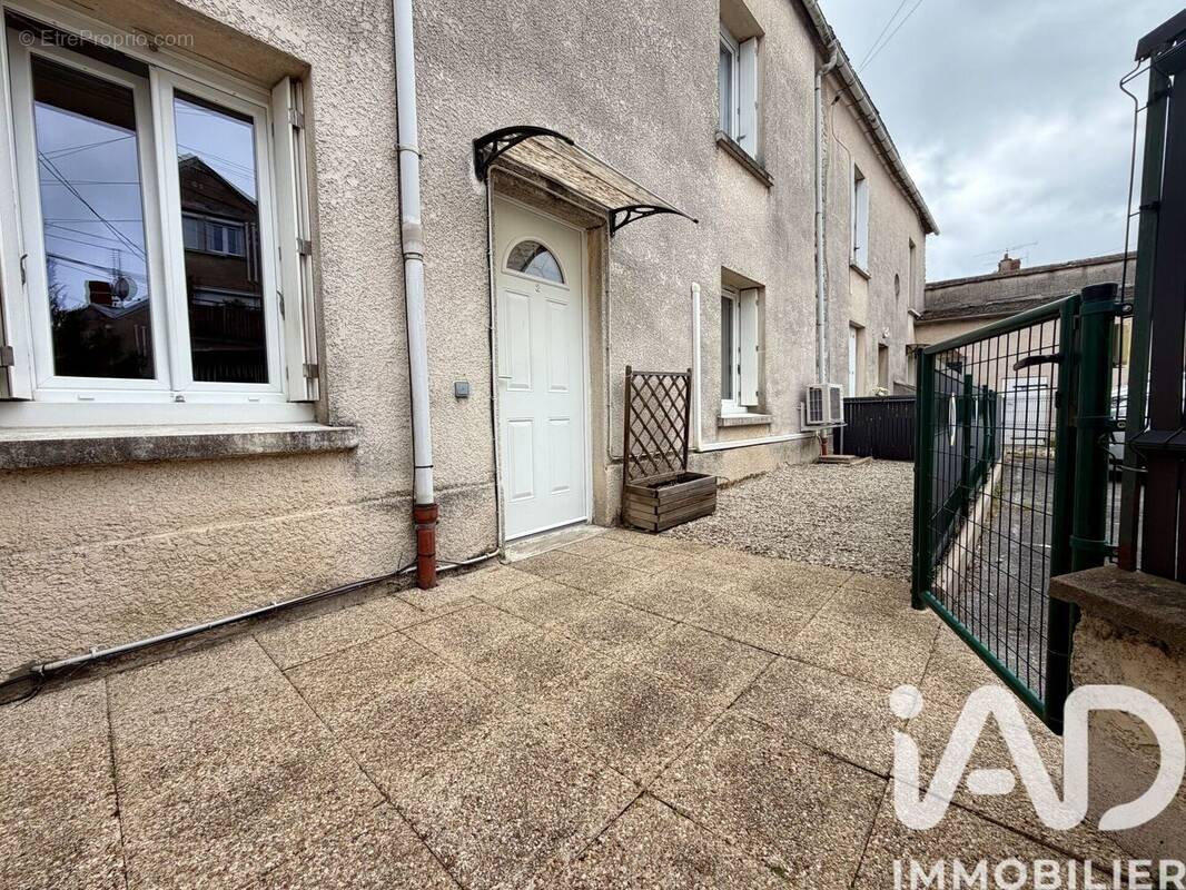 Photo 1 - Appartement à PUSSAY