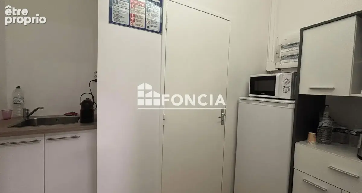 Local professionnel ou commercial en rdc rue raymond losserand - photo 4