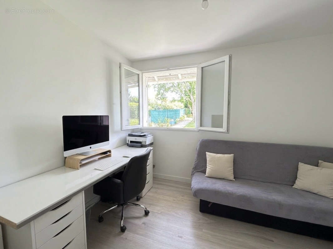 A vendre - maison louee - checy - 5 pieces - 84m2 - photo 6