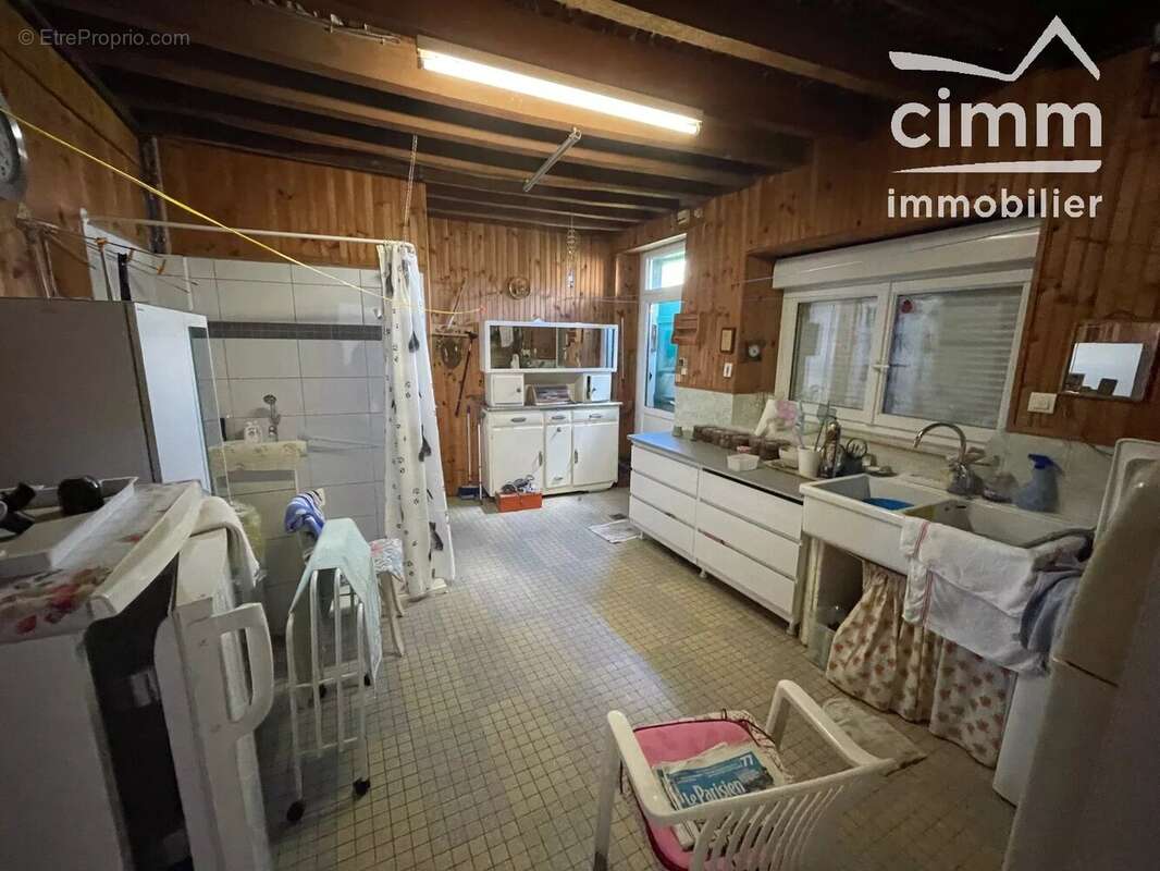 Ensemble immobilier de caractère de 325 m² sur 1 000 m² de terrain. - photo 6