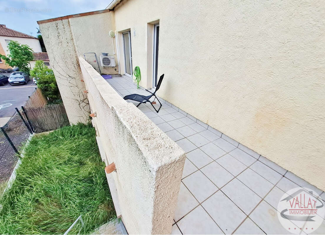 Appartement avec jardin et terrasse proches de toutes les commodités ! - photo 2
