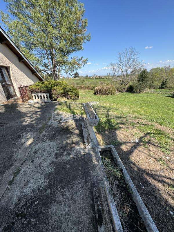 Commerce à SAINT-HAON-LE-VIEUX