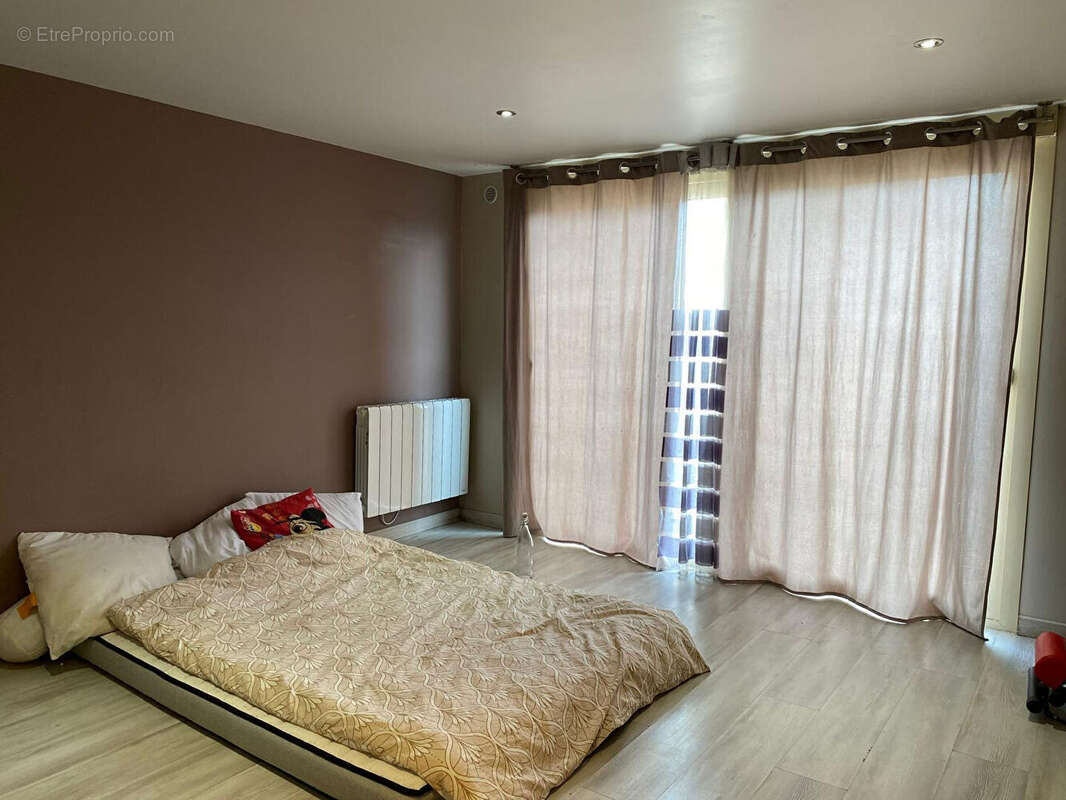 Maison à SAINT-BERAIN-SOUS-SANVIGNES