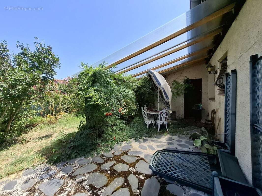 Maison à ROQUES