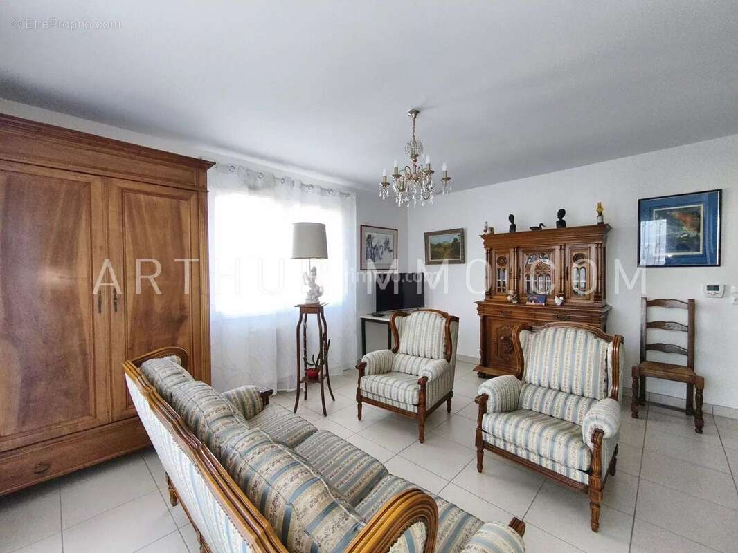 Appartement à DAVEZIEUX
