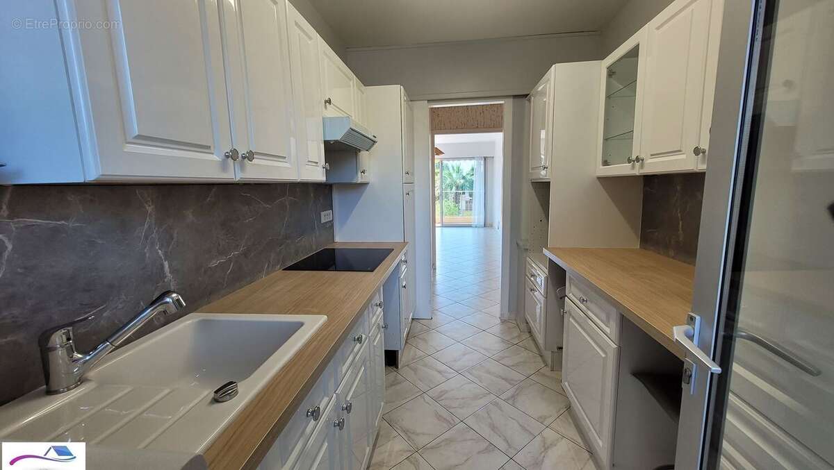 Appartement 68 m² à Mandelieu-La-Napoule  - photo 5