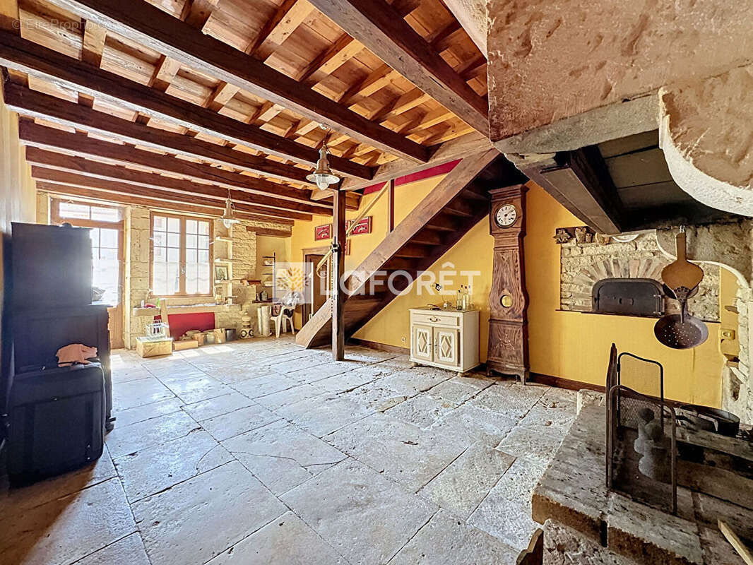 Maison Delain 4 pièce(s) 95.7 m2 - photo 4