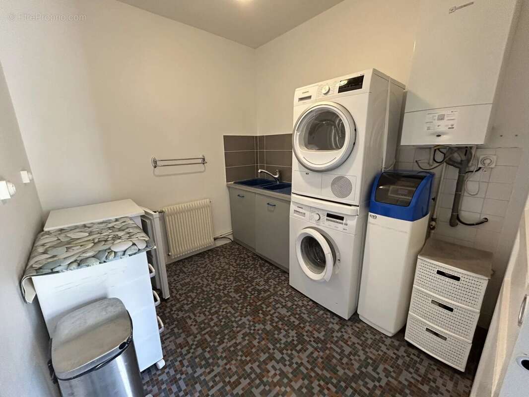 Maison à Gidy - 140 m2 - photo 7