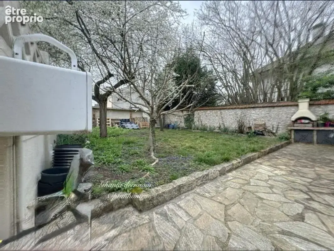 À 2 min du rer e champigny  les boullereaux  – maison 123 m² habitables – 4 chambres/grand sejour– terrain 400 m² – 2 garages –  - photo 17