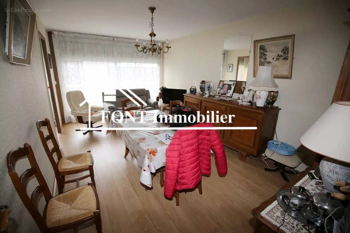 Appartement à SAINT-ETIENNE