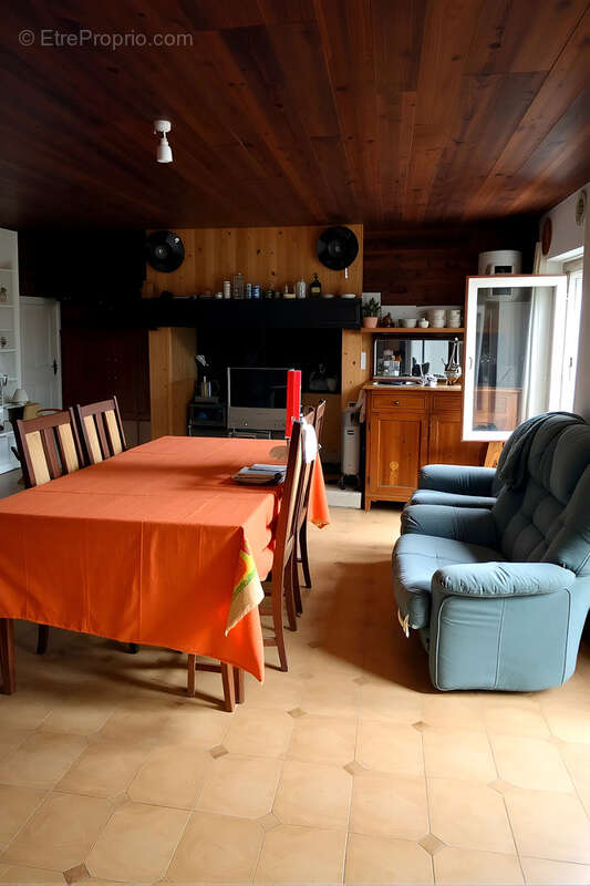 Maison à SAUGNACQ-ET-MURET