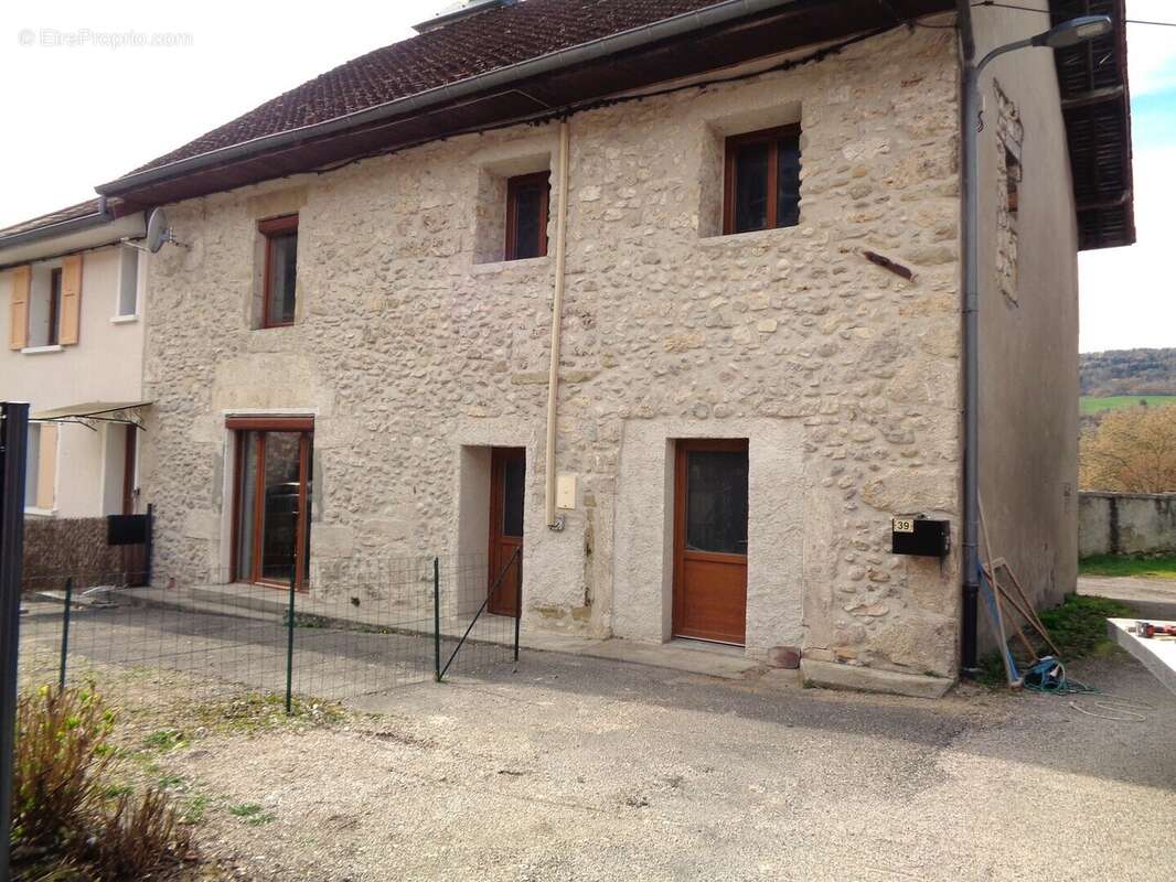 Maison à SAINT-JOSEPH-DE-RIVIERE