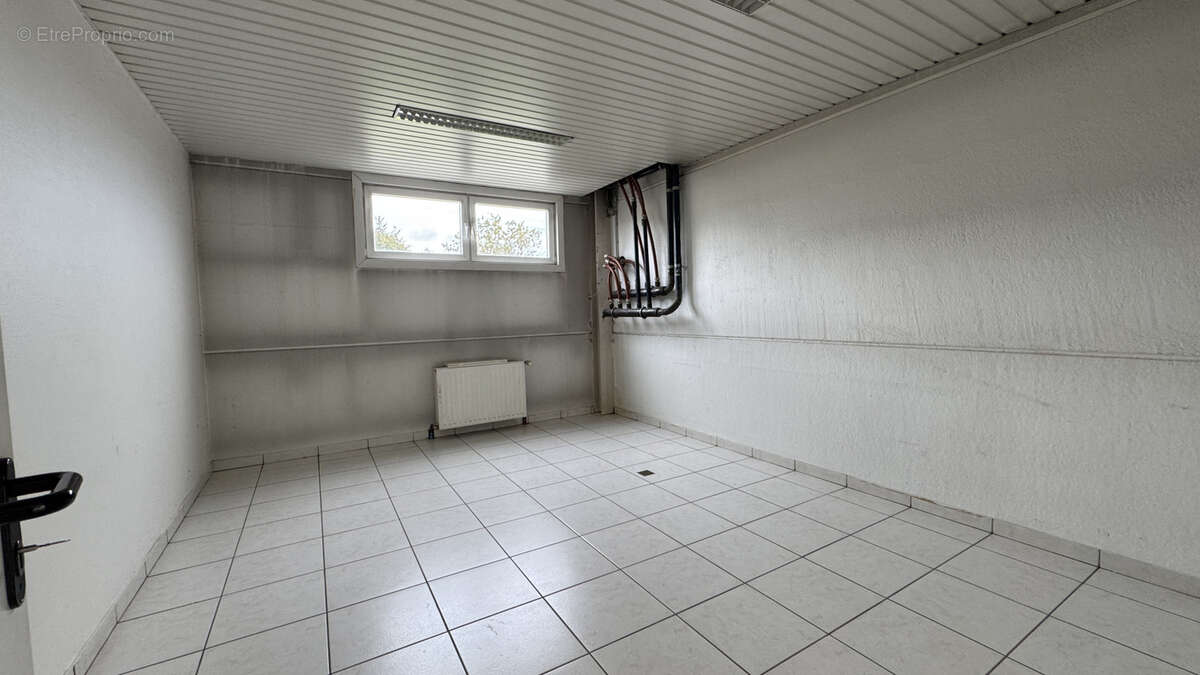 Commerce à SUNDHOUSE